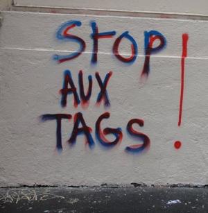 stop-aux-tags.jpg